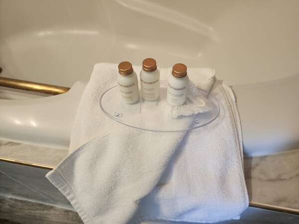 Cypress Queen and Twin Photo 10