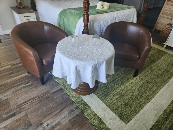 Cypress Queen and Twin Photo 6